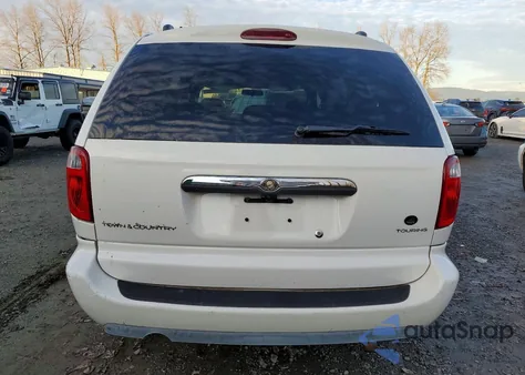 2005 Chrysler Town & Country Touring from USA, damaged, VIN 2C4GP54LX5R534826